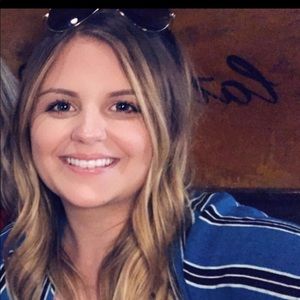 Meet your Posher, Madeline